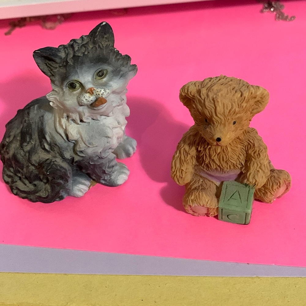 Knik knacks. cute ornaments*